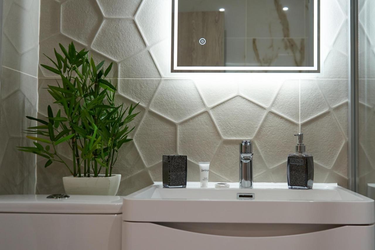 Luxury City Escape Apartments Лондон Екстер'єр фото