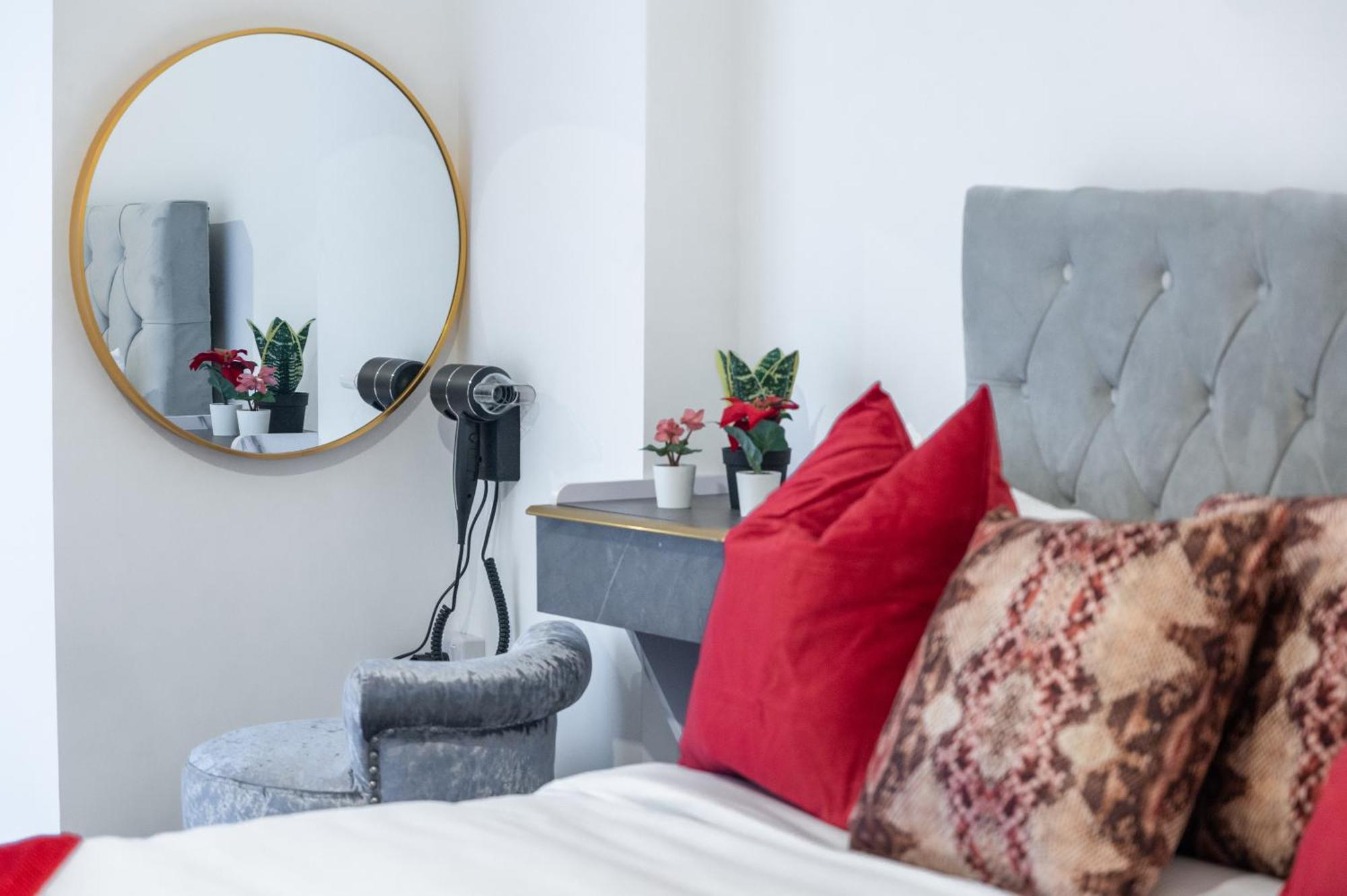 Luxury City Escape Apartments Лондон Екстер'єр фото